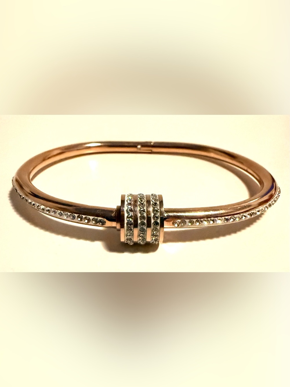 Gold color Knot Crystal Bangle Bracelet for Women